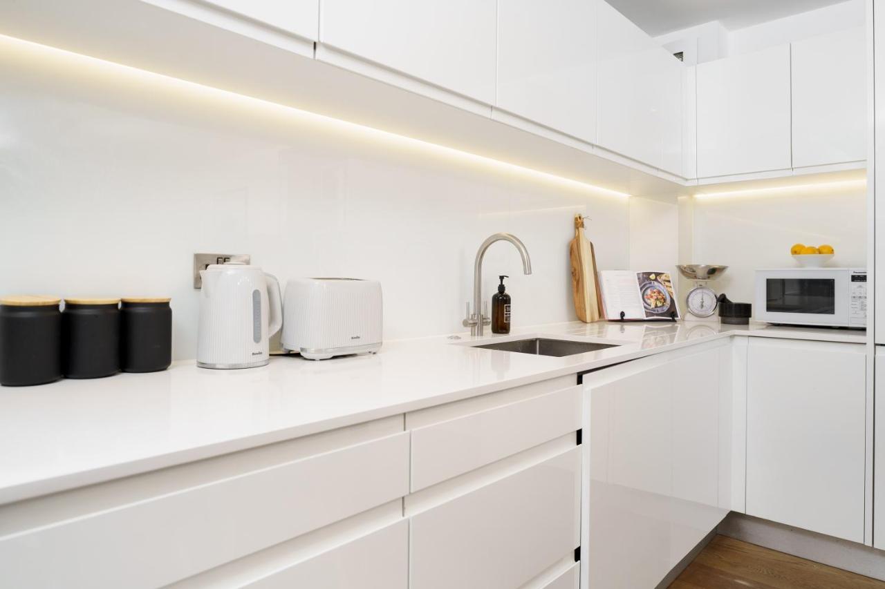 Aircon 2 Bedr, 3 Beds, 2 Bath Covent Garden, Subway Daire Londra Dış mekan fotoğraf