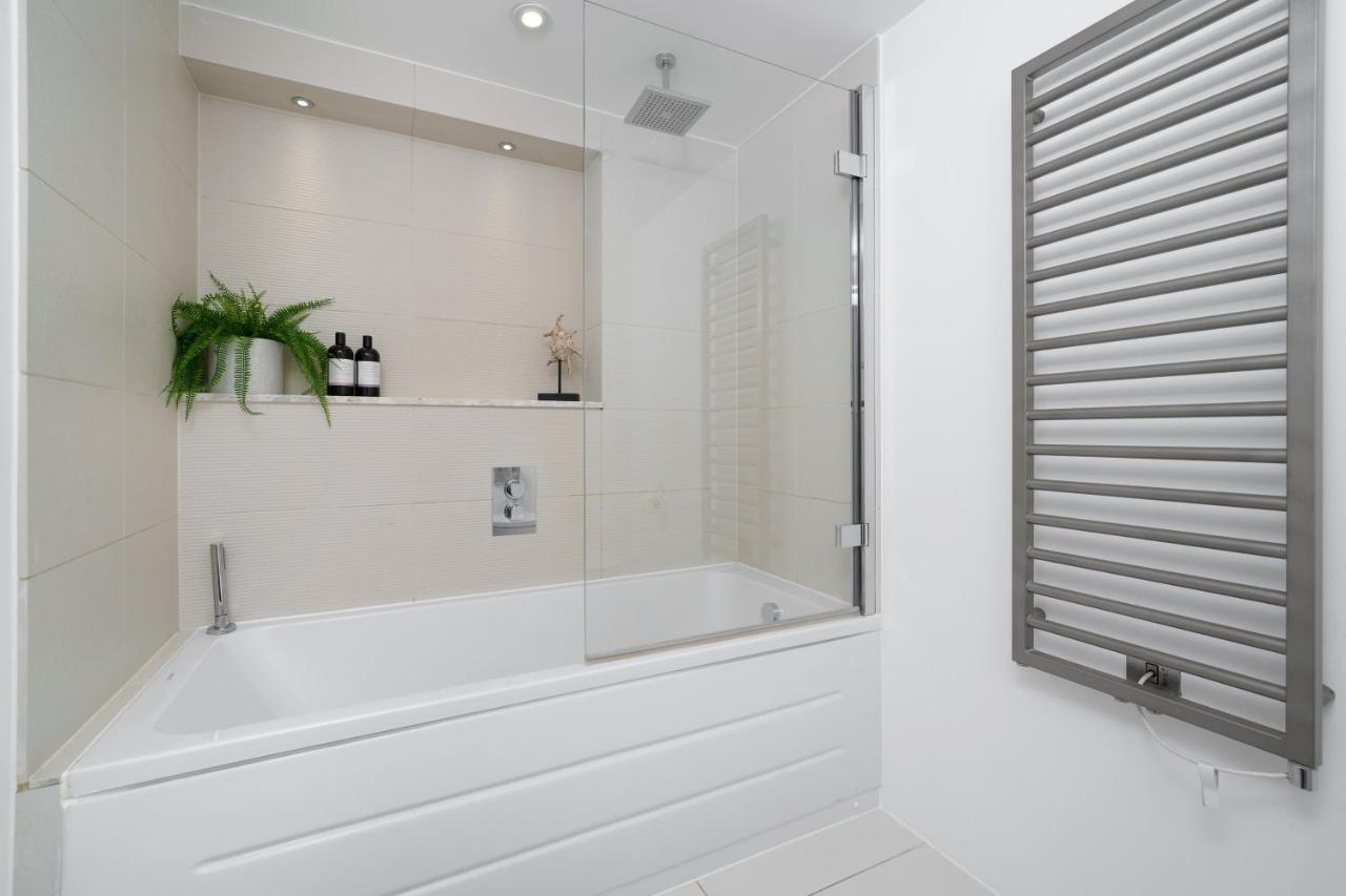 Aircon 2 Bedr, 3 Beds, 2 Bath Covent Garden, Subway Daire Londra Dış mekan fotoğraf