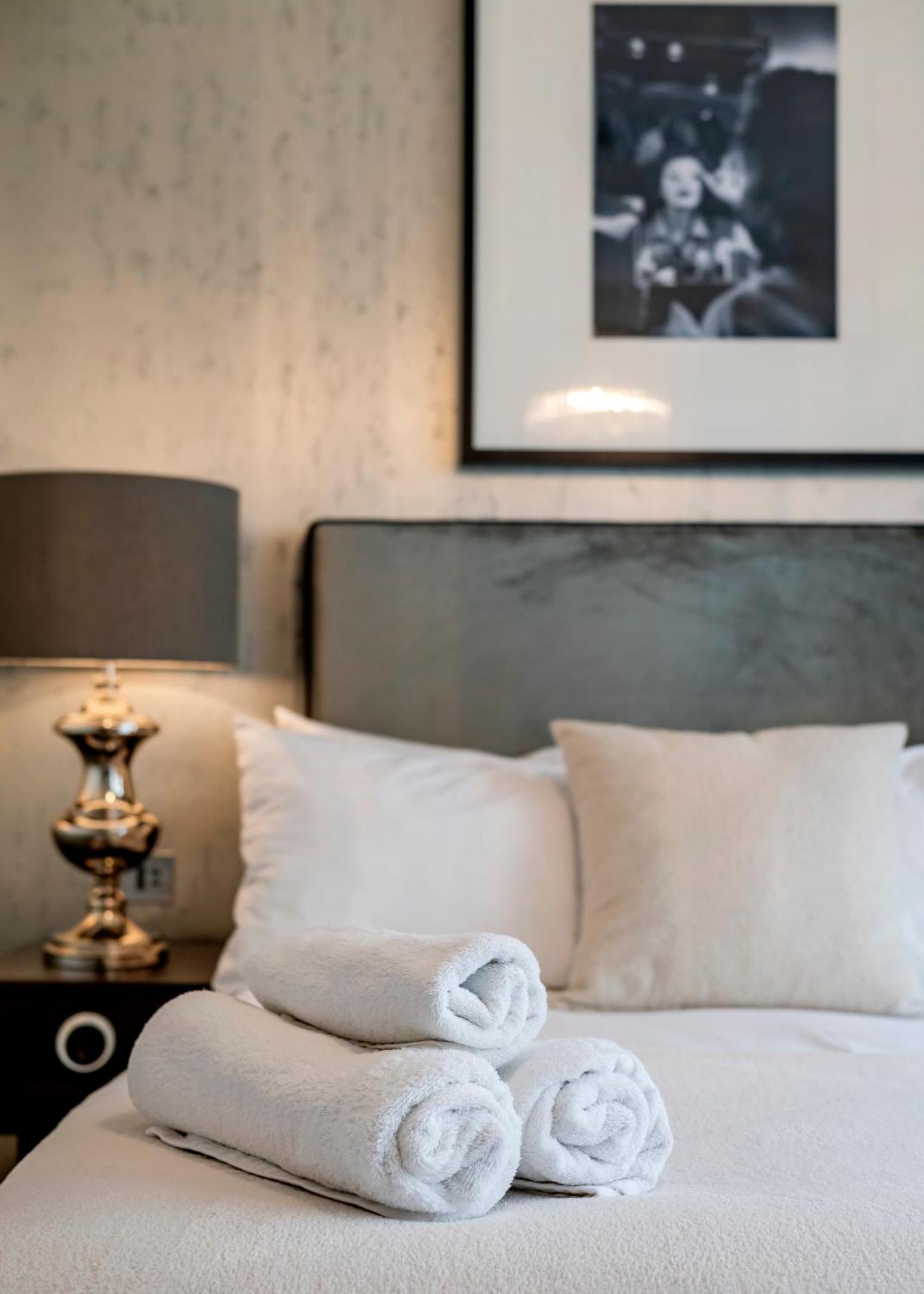 Aircon 2 Bedr, 3 Beds, 2 Bath Covent Garden, Subway Daire Londra Dış mekan fotoğraf