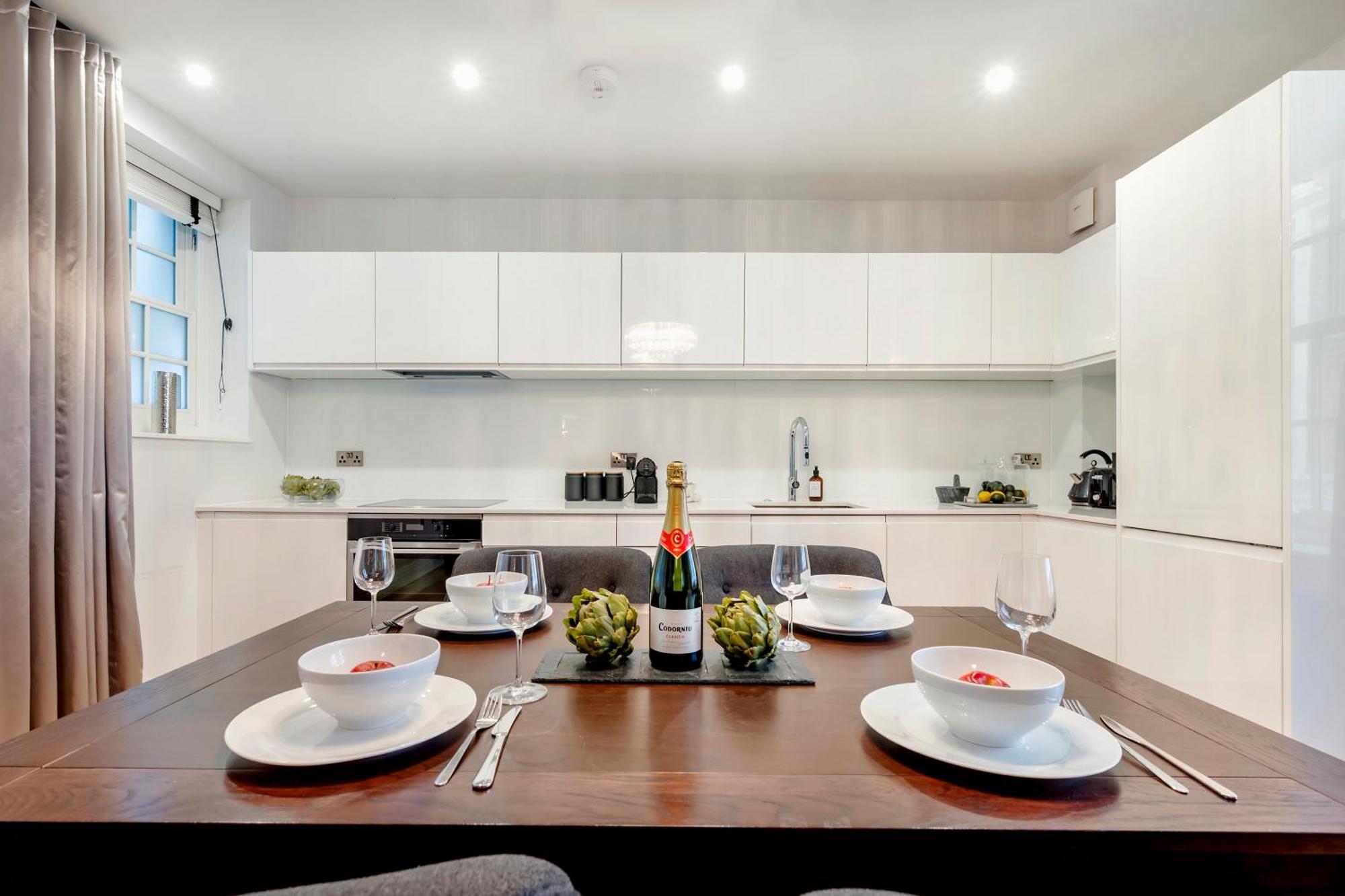 Aircon 2 Bedr, 3 Beds, 2 Bath Covent Garden, Subway Daire Londra Dış mekan fotoğraf